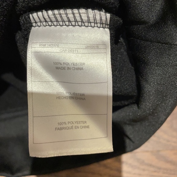 NWoT sz M (8-10) Puma Hoodie ✨ sparkly logo - Picture 4 of 5